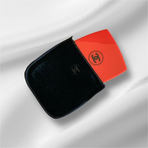 Chanel Red Compact Mirro - Picture 2 of 6